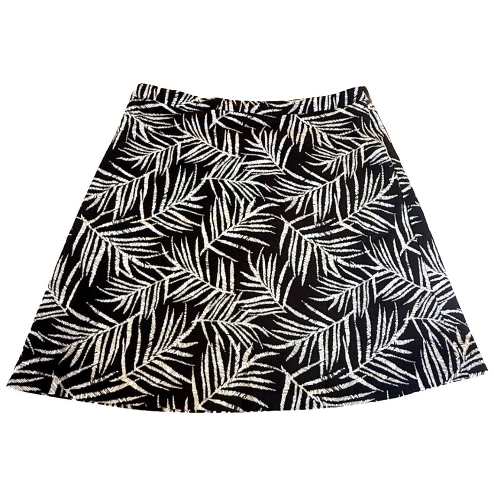 Margaret‎ M - A Line Black Skirt with Palm Print; Stretch; Women's Size M